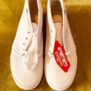 VANS chukka boot white different sizes unisex